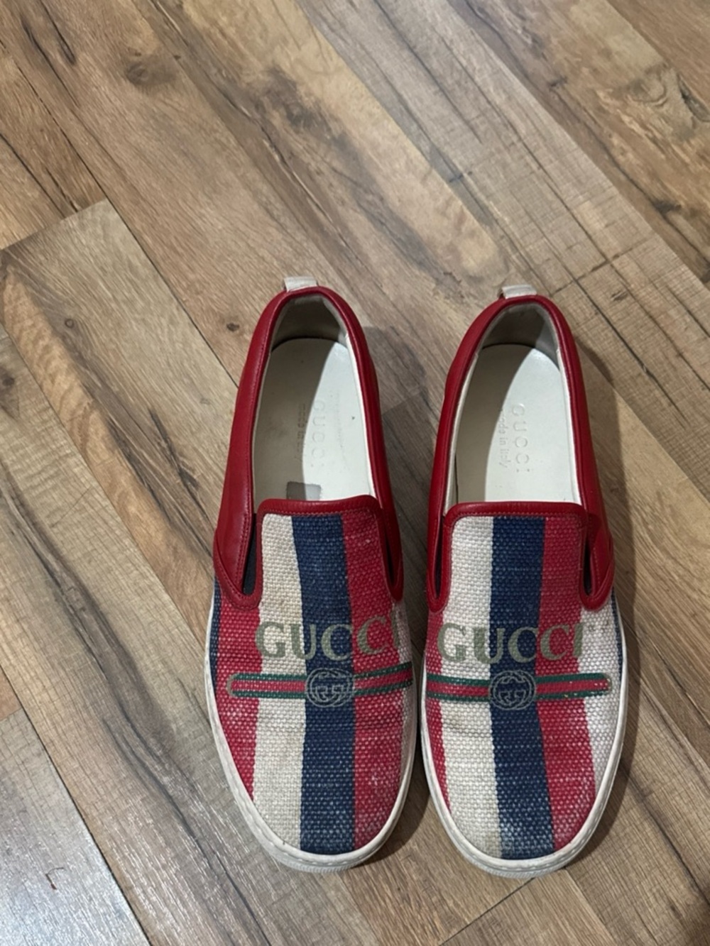 listing-status-banner